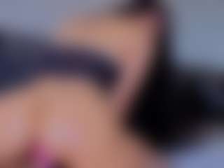 Mia-Oceann's Live Sex Cam Show