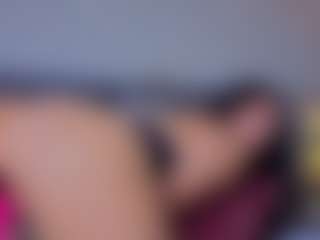Mia-Oceann's Live Sex Cam Show