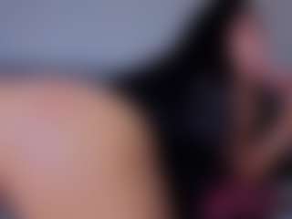 Mia-Oceann's Live Sex Cam Show