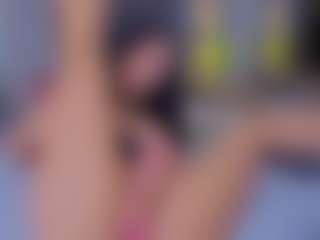 Mia-Oceann's Live Sex Cam Show