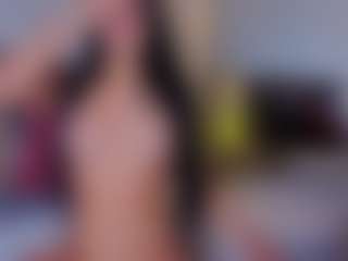 Mia-Oceann's Live Sex Cam Show