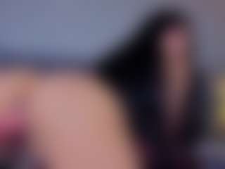 Mia-Oceann's Live Sex Cam Show