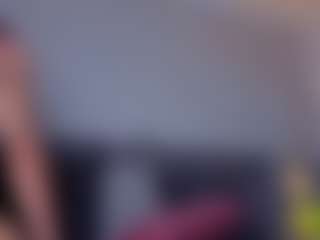 Mia-Oceann's Live Sex Cam Show