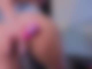 Mia-Oceann's Live Sex Cam Show