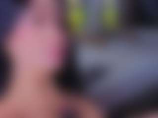 Mia-Oceann's Live Sex Cam Show