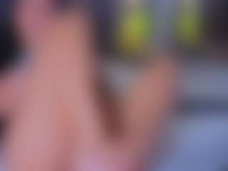 Mia-Oceann's Live Sex Cam Show