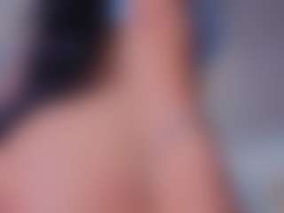 Mia-Oceann's Live Sex Cam Show