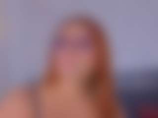Mia-Oceann's Live Sex Cam Show