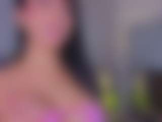 Mia-Oceann's Live Sex Cam Show