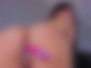 Mia-Oceann's Live Sex Cam Show