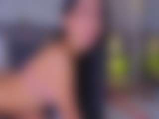 Mia-Oceann's Live Sex Cam Show