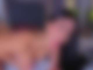 Mia-Oceann's Live Sex Cam Show