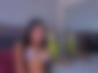 Mia-Oceann's Live Sex Cam Show