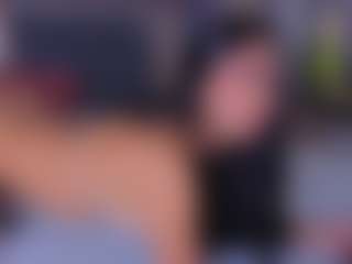 Mia-Oceann's Live Sex Cam Show