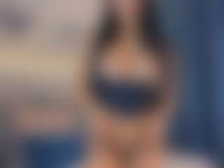 Mia-Oceann's Live Sex Cam Show