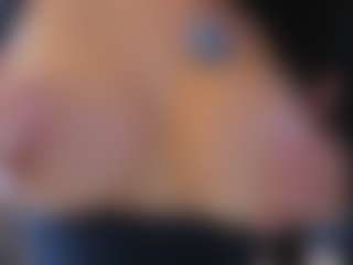 Mia-Oceann's Live Sex Cam Show