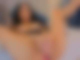 Mia-Oceann's Live Sex Cam Show