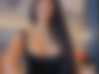 Mia-Oceann's Live Sex Cam Show