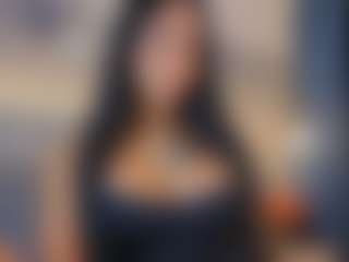 Mia-Oceann's Live Sex Cam Show