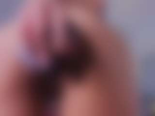 Mia-Oceann's Live Sex Cam Show