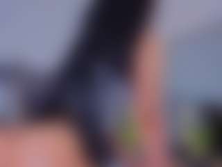 Mia-Oceann's Live Sex Cam Show