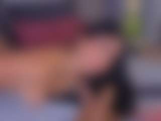 Mia-Oceann's Live Sex Cam Show