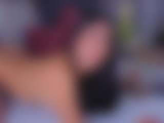 Mia-Oceann's Live Sex Cam Show