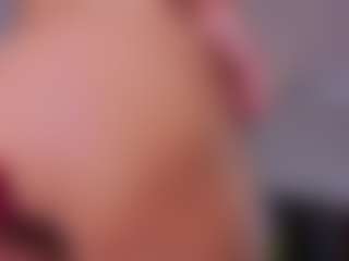 Mia-Oceann's Live Sex Cam Show