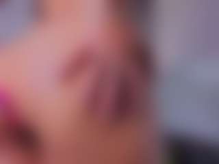 Mia-Oceann's Live Sex Cam Show