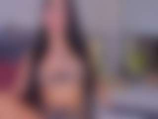 Live cam show with Mia-Oceann - Sexy on SpankPalCams