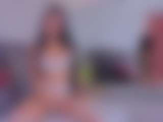 Mia-Oceann's Live Sex Cam Show