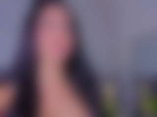 Mia-Oceann's Live Sex Cam Show