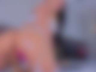 Mia-Oceann's Live Sex Cam Show