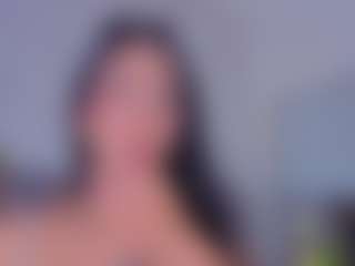 Mia-Oceann's Live Sex Cam Show