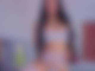 Mia-Oceann's Live Sex Cam Show