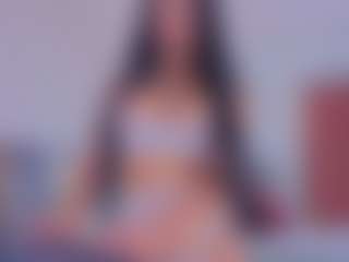 Mia-Oceann's Live Sex Cam Show