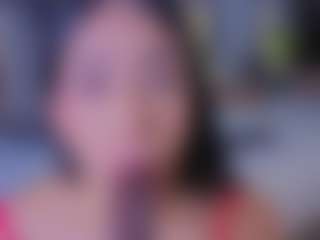 Mia-Oceann's Live Sex Cam Show