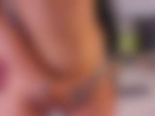 Mia-Oceann's Live Sex Cam Show