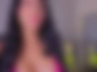 Mia-Oceann's Live Sex Cam Show