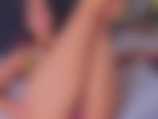 Mia-Oceann's Live Sex Cam Show
