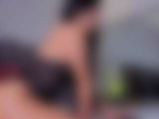 Live cam show with Mia-Oceann - Athletic on Cam Slut