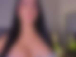 Mia-Oceann's Live Sex Cam Show