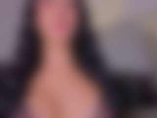 Mia-Oceann's Live Sex Cam Show
