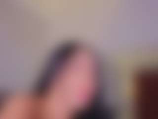 Mia-Oceann's Live Sex Cam Show
