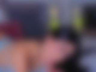 Mia-Oceann's Live Sex Cam Show