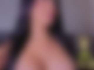 Mia-Oceann's Live Sex Cam Show