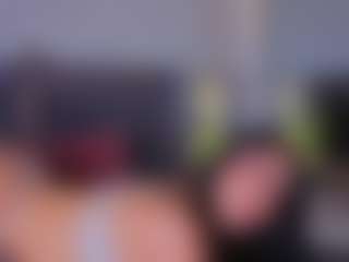 Mia-Oceann's Live Sex Cam Show