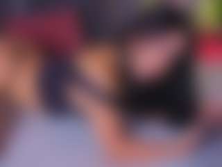 Mia-Oceann's Live Sex Cam Show