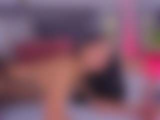 Mia-Oceann's Live Sex Cam Show