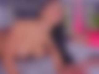 Mia-Oceann's Live Sex Cam Show